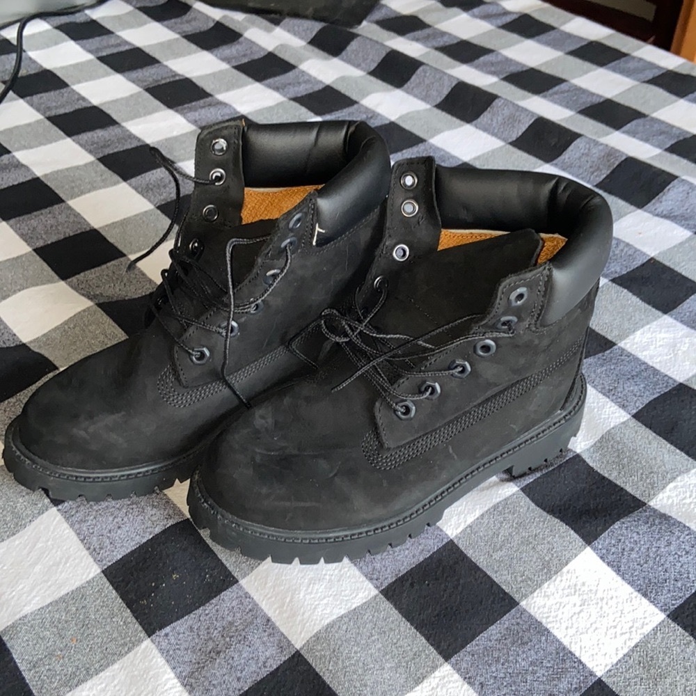 Timberlands ch 4 w 5.5/6
